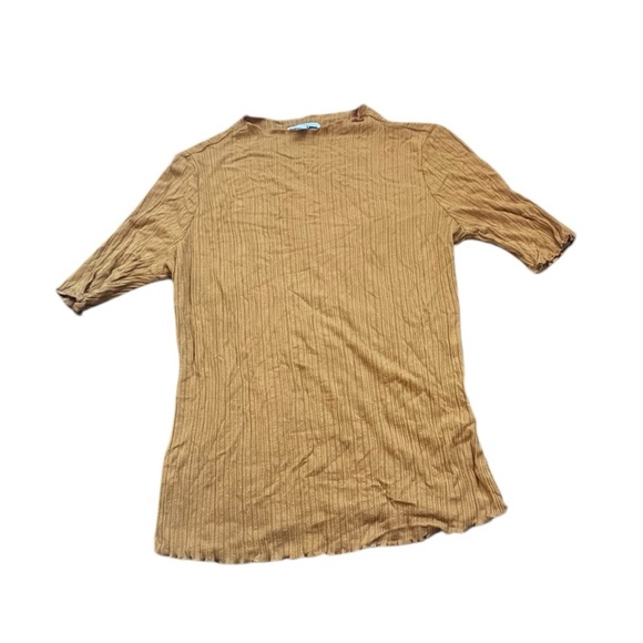 Gold Short Sleeve Tee - Picture 1 of 3